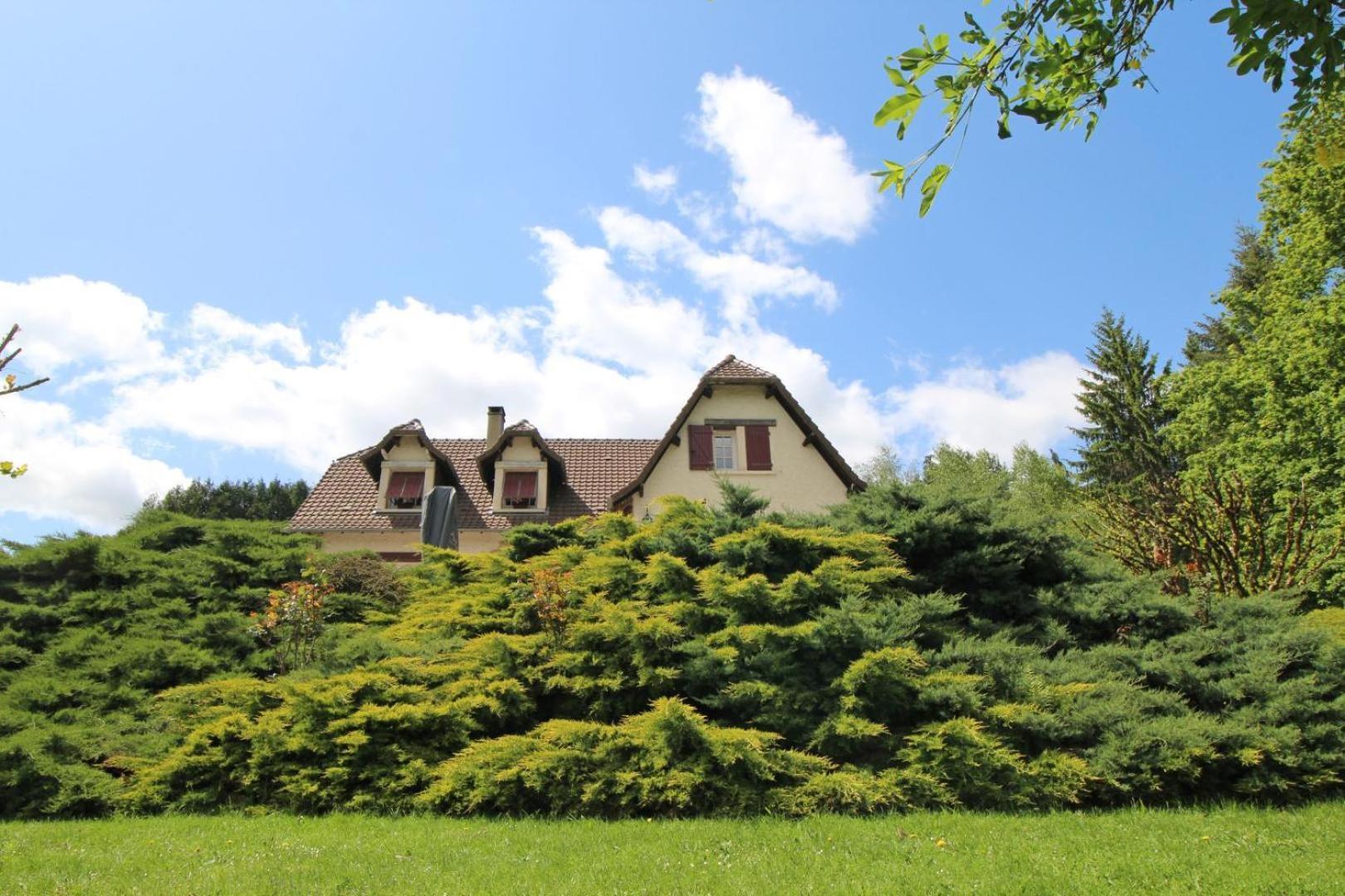 Les Deux Chenes Bed & Breakfast Saint-Denis-des-Murs Exterior photo